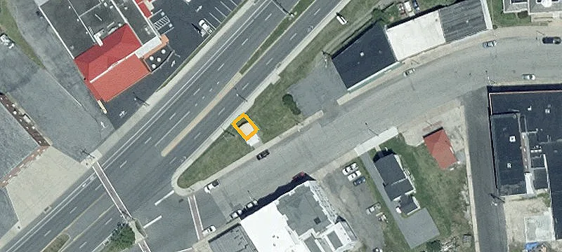 Main St
