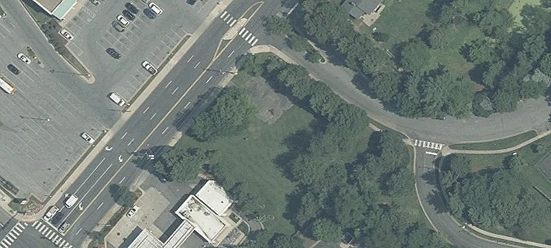 Westland Dr