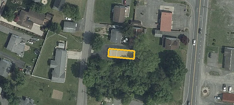 15706 Packard Dr
