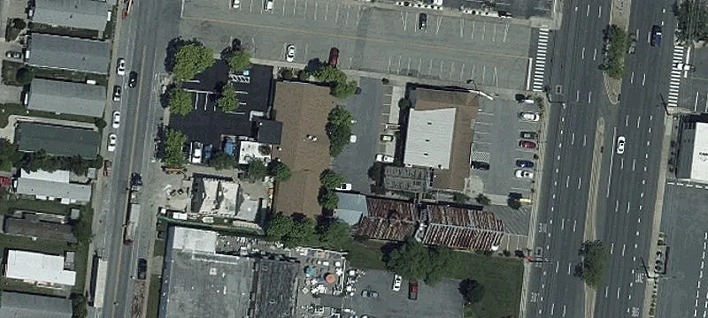 131st St