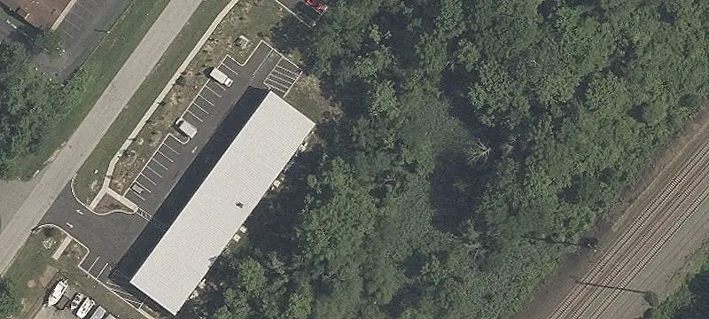 4 Warner Rd