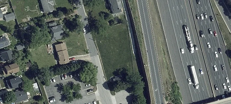 Arbutus Ave