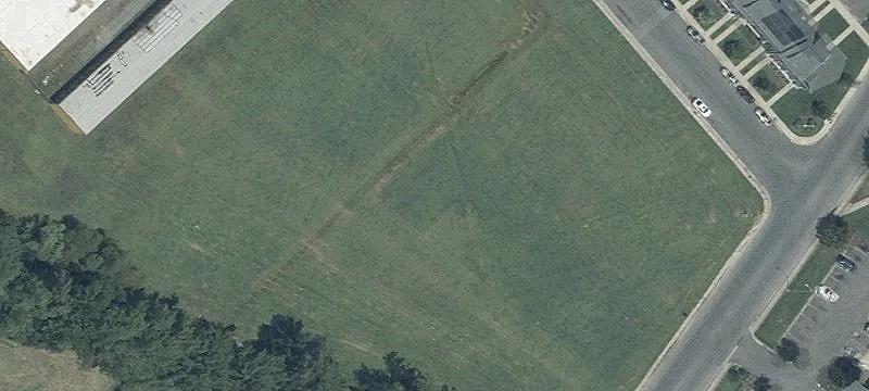 600 Leonards Ln