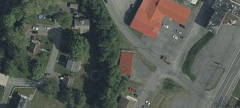 21 Ln Ave