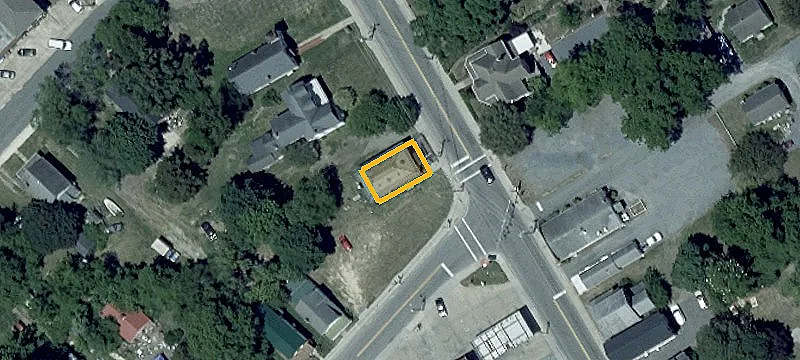 172 Main St