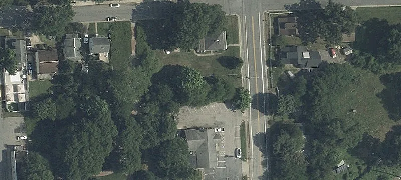Chestnut Ave