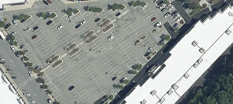 Outlet Ctr Dr