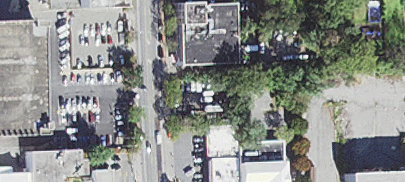 8111 Fenton St