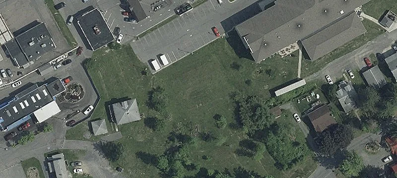 Wesley Ave
