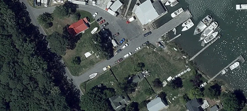 Cooper Pt Rd