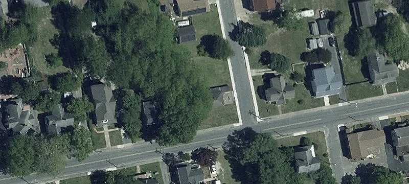 Main St