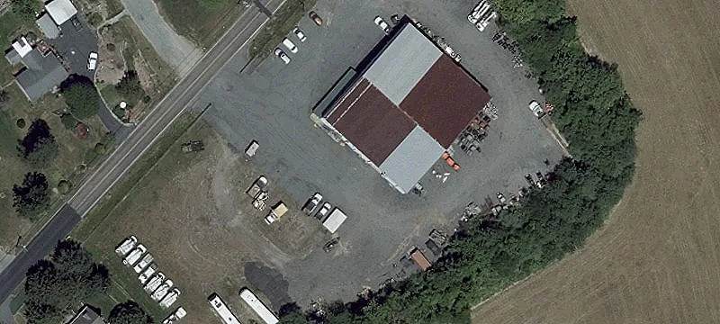 80 Molitor Rd