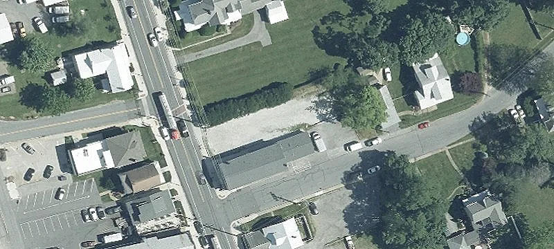 Main St