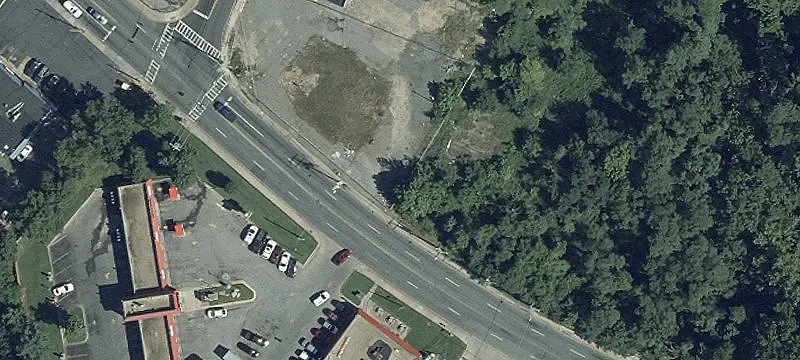 Mentor Ave