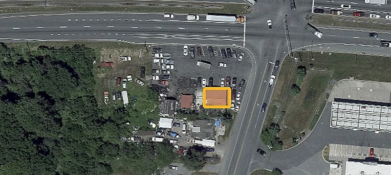 513 Mechanics Vly Rd