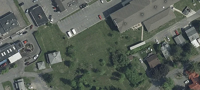 Wesley Ave