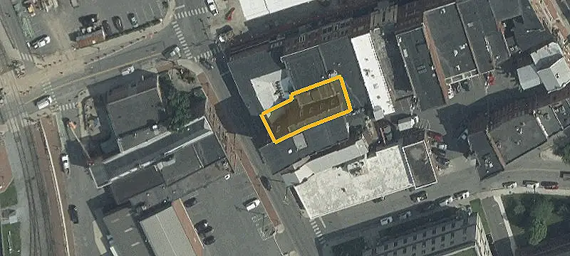 10 Mechanic St