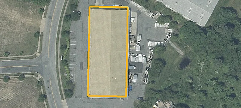 2704th Back Acre Cir