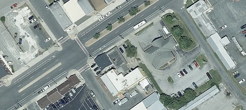 Main St
