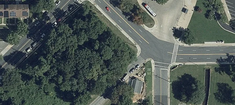 Akin Ave