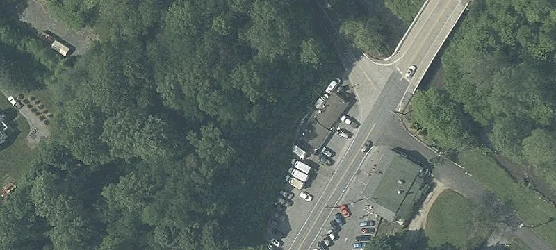 408 Woodbine Rd