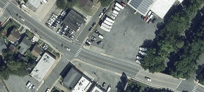 38th St