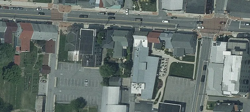 Washington St