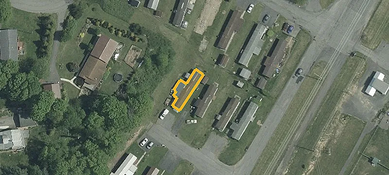 Maple Ter At Maple Dr