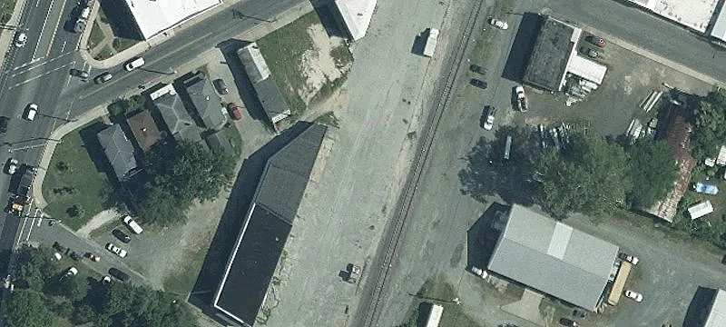 400 Railroad Ave