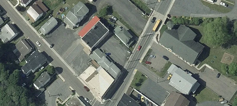 19 Main St