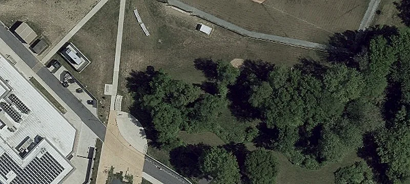445 Lewis Ln