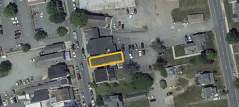 18 Main St