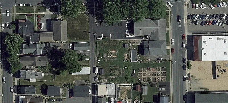 Strawberry Ln