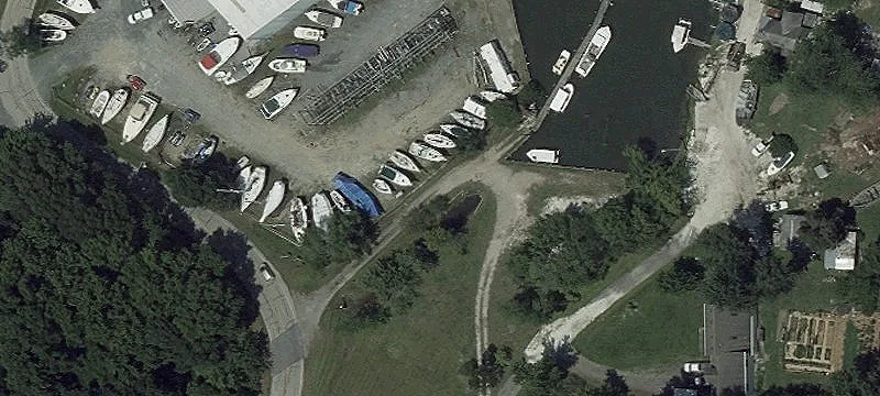 Woods Wharf Rd