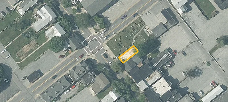 4 Ctr St