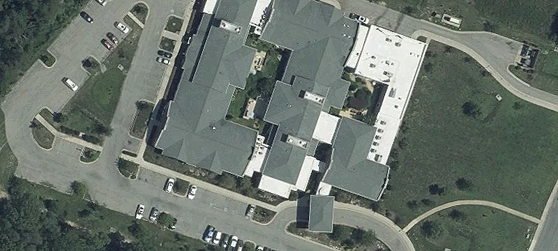 4615 Einstein Pl
