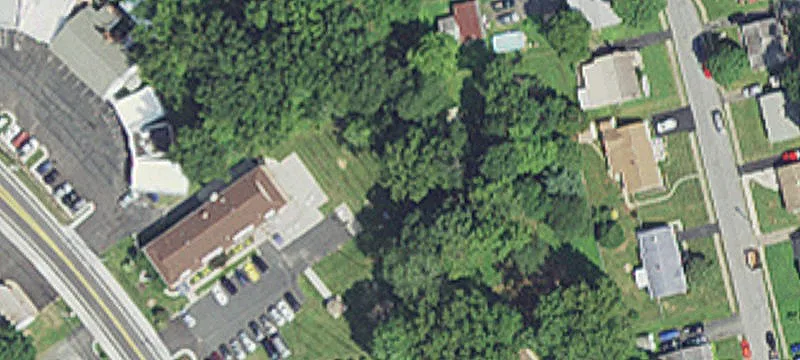 1 Edgewood Rd