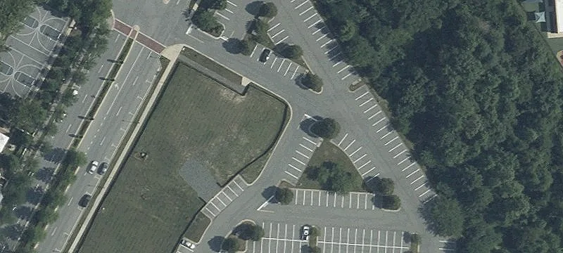 Maple Lawn Blvd