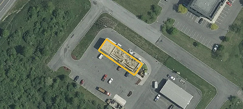 6 Hampton Inn Dr