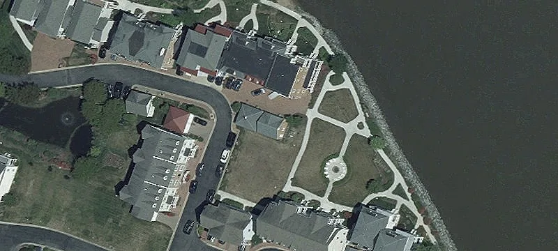 Lndg Ln, Unit 13