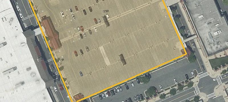 20600 Seneca Mdws Pkwy
