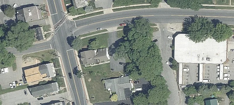 405 Main St
