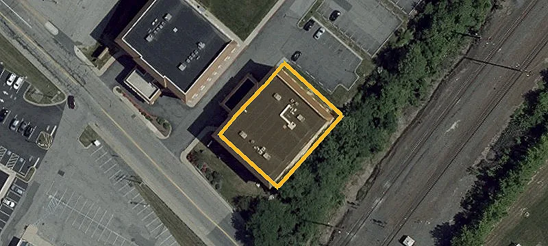 253 Lewis Ln