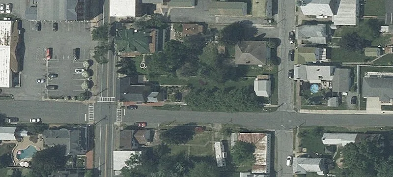 2 Main St