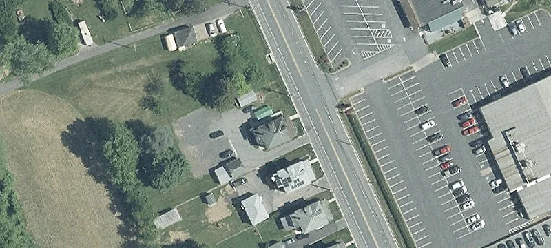1700 Main St