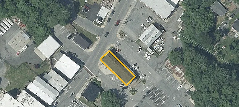 1 Main St
