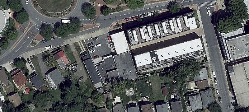 47 Spa Rd