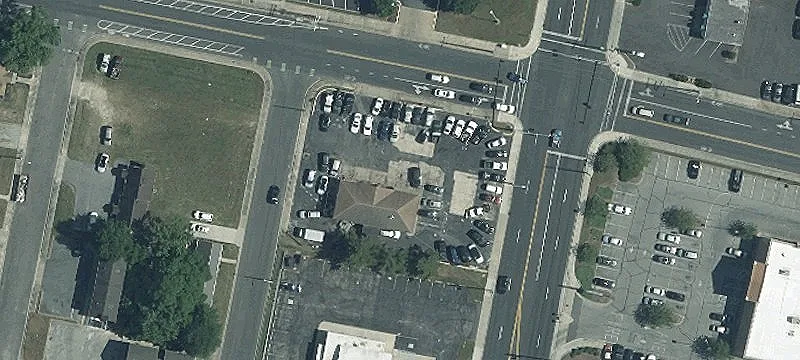 828 Salisbury Blvd