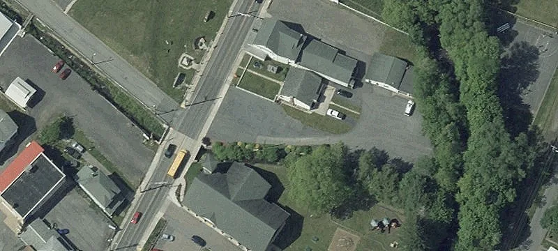 4 Main St