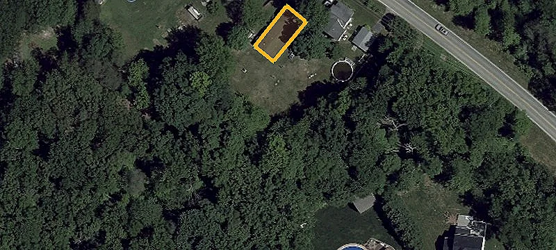 735 Red Toad Rd